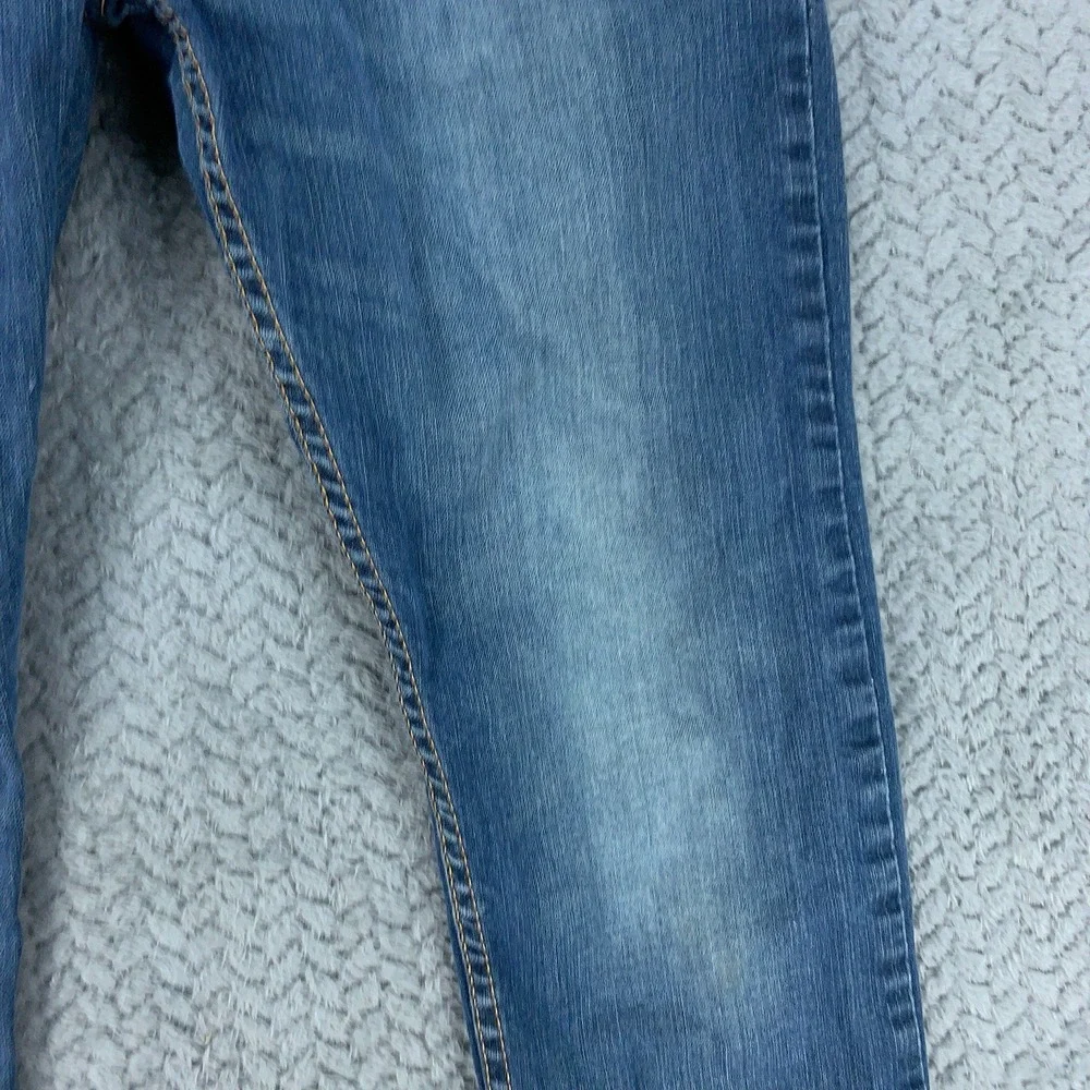 Levi's 502 Jeans Tapered Fit Mens 32x30 (Fits 28x28) Medium Blue Denim Stretch